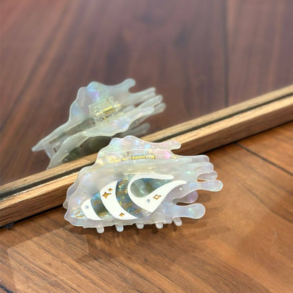 Green Flowing Star Conch Hair Claw Clip丨Lemonschunks