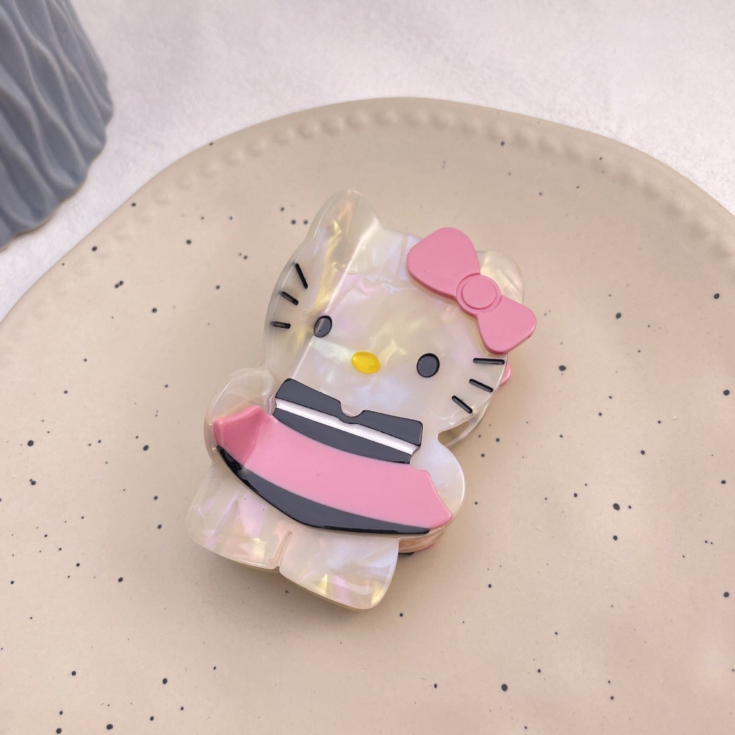 Medium White fish girl Kitty full body Hair Claw