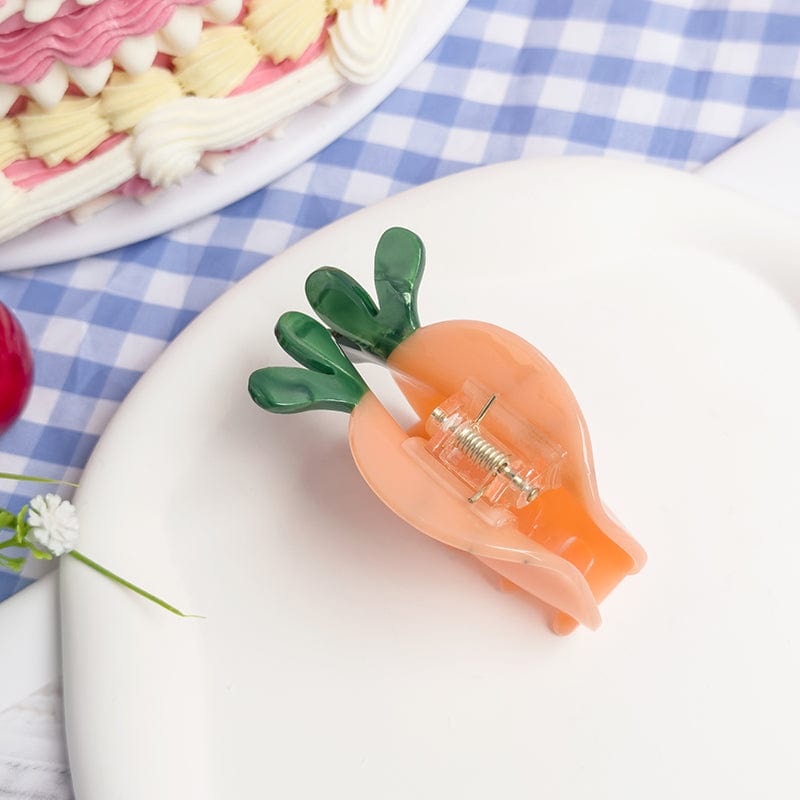 Cute Carrot Claw