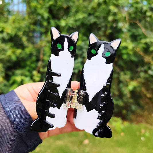 Adorable Medium Black and White Cow Cat Hair Claw