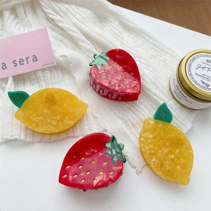 Pince à cheveux tendance été douce aux fraises moyennes | NueShiny