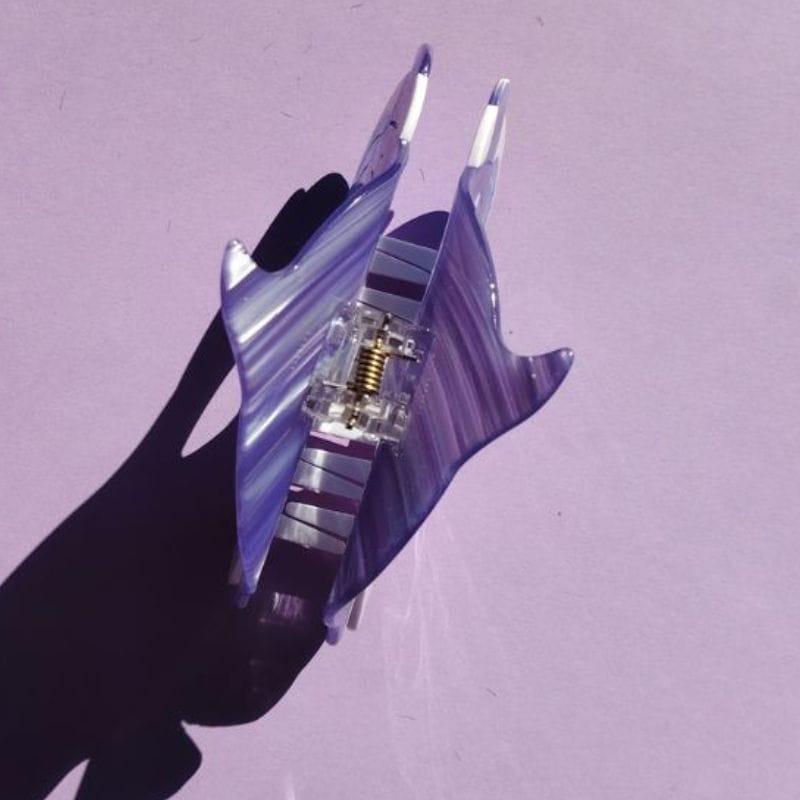 Jumbo Dolphin-Wave Hair Claw