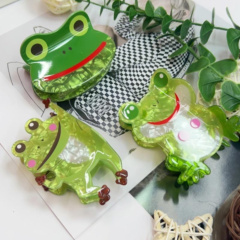 Medium Victory Playful Frog Hair Claw