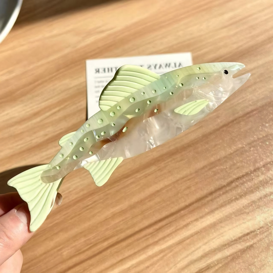 Jumbo Light Green Water-Pattern Trout Hair Claw