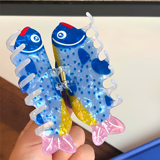 Large Blue Spotted Fish Hair Claw