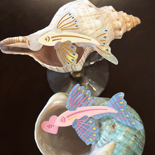 Medium Flying Fish Hair Clip