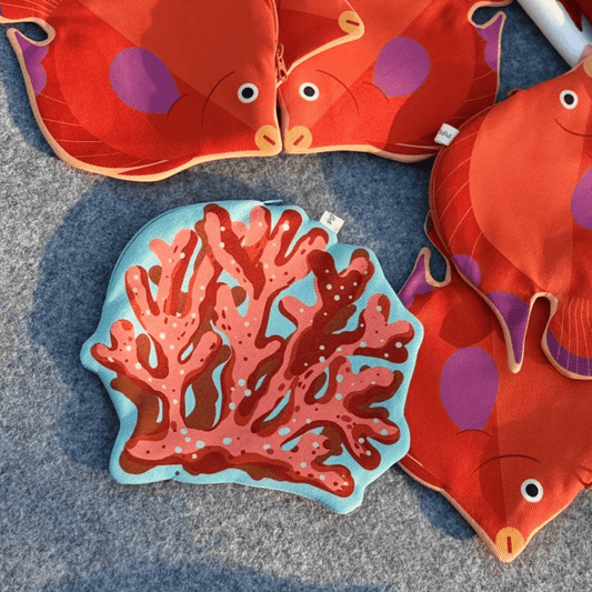 Coral Card Case | Lemonschunks