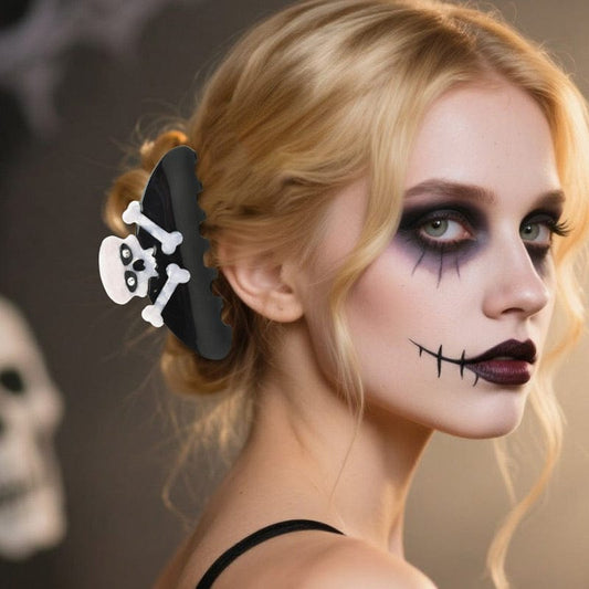 Medium Black Skull Hair Claw丨Lemonschunks
