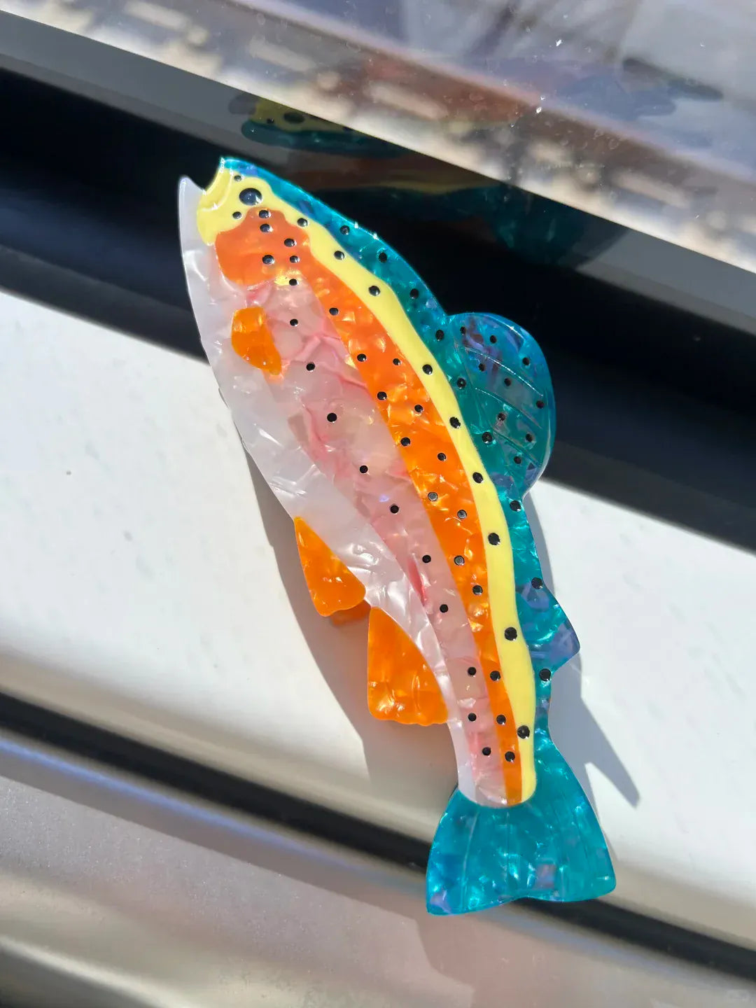 Shimmering Trout Hair Claw