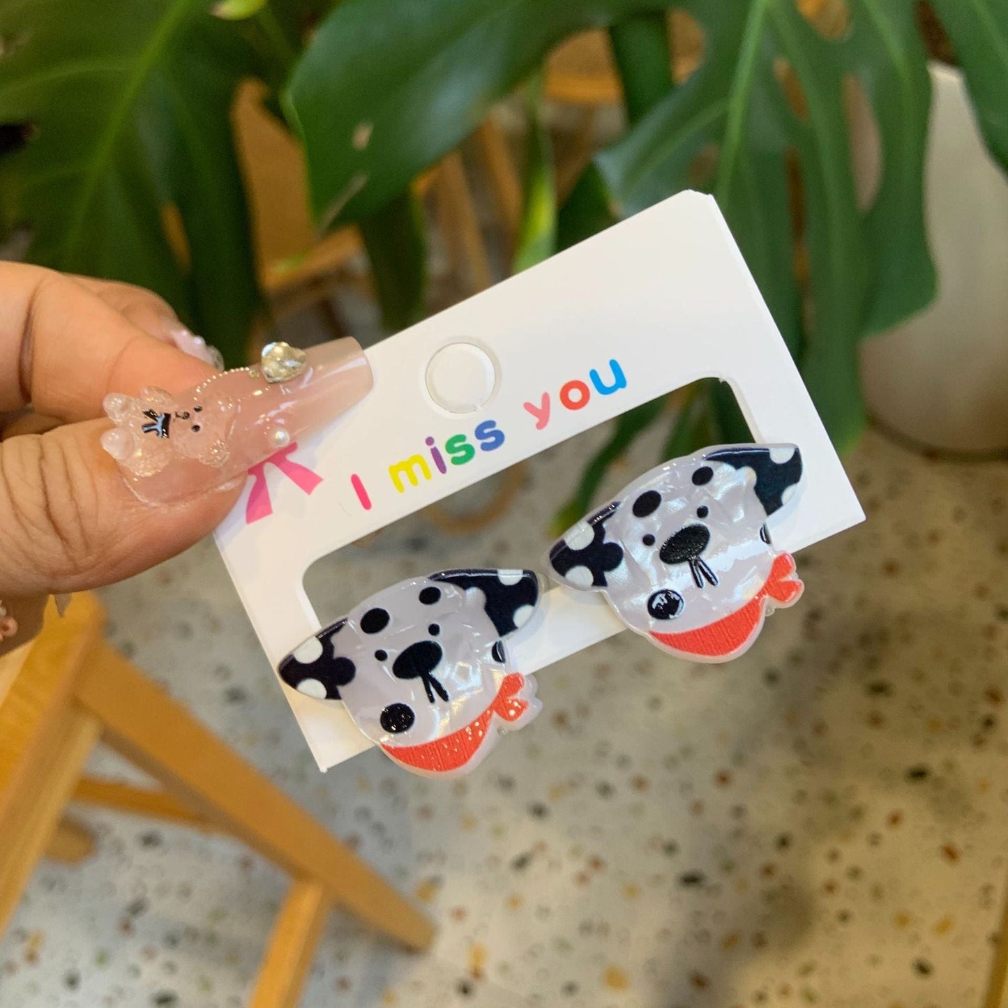 Mini Black And White-Red Collar Puppy-Circus Hair Claw