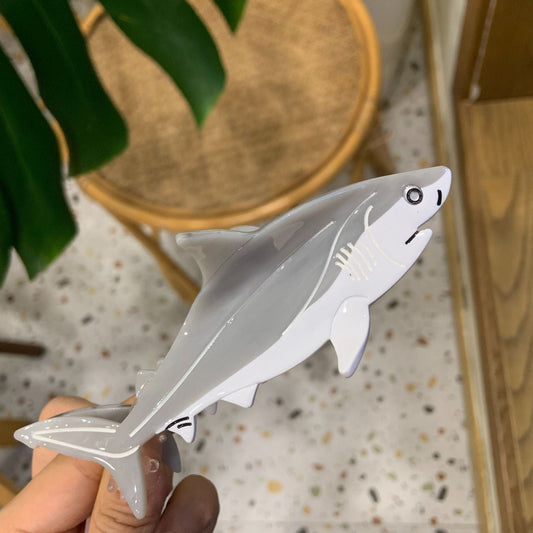 Large  New-Dark Gray Shark Hair Claw