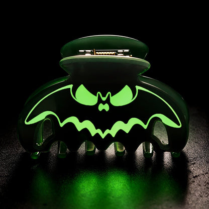 Medium Midnight Bat Hair Claw Lemonschunks