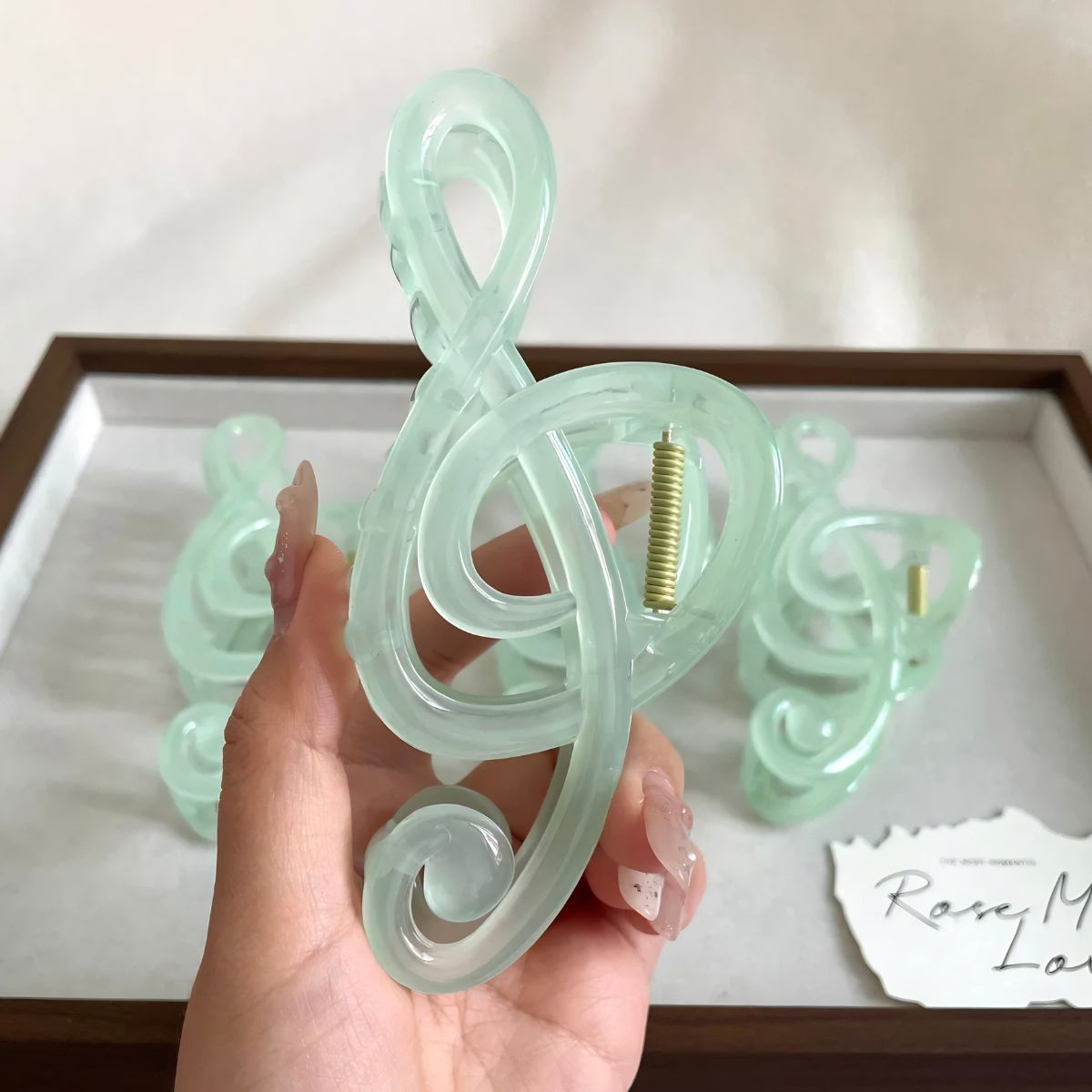 Jumbo Treble Clef Hair Claw