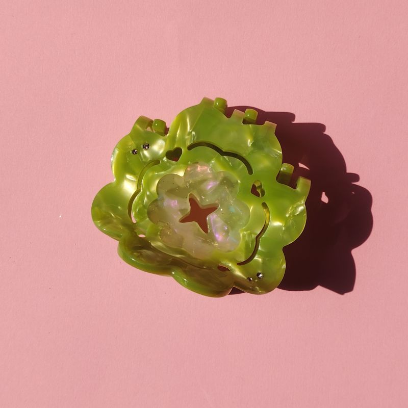 Green Four-Leaf Clover Hair Claw Clip丨Lemonschunks