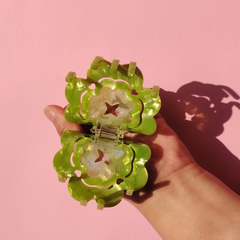Green Four-Leaf Clover Hair Claw Clip丨Lemonschunks
