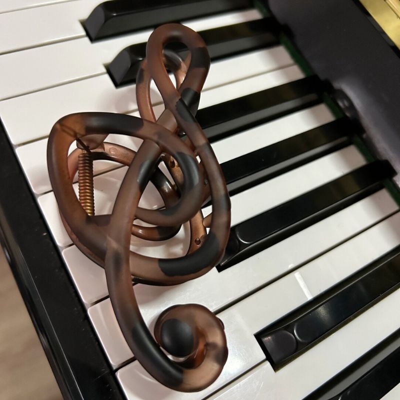 Jumbo Treble Clef Hair Claw