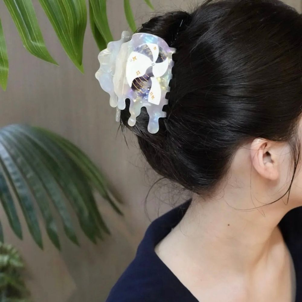 Purple Ocean Moon Conch Hair Claw Clip丨Lemonschunks