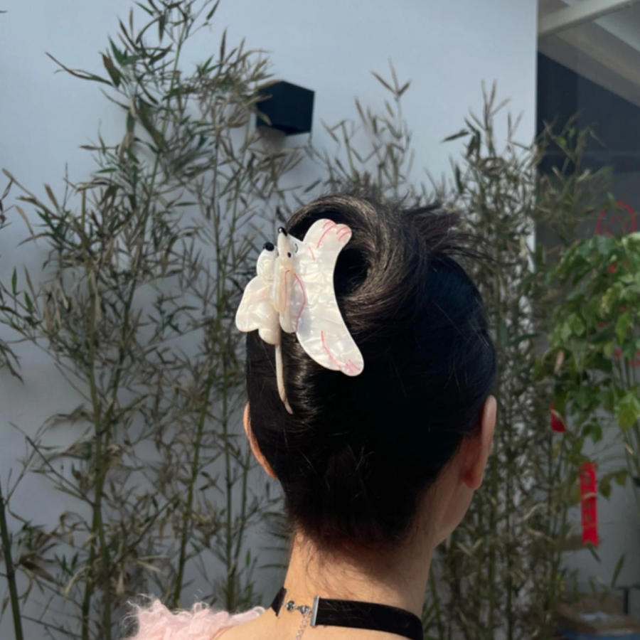 Delightful Running Bunny Rabbit Hair Claw