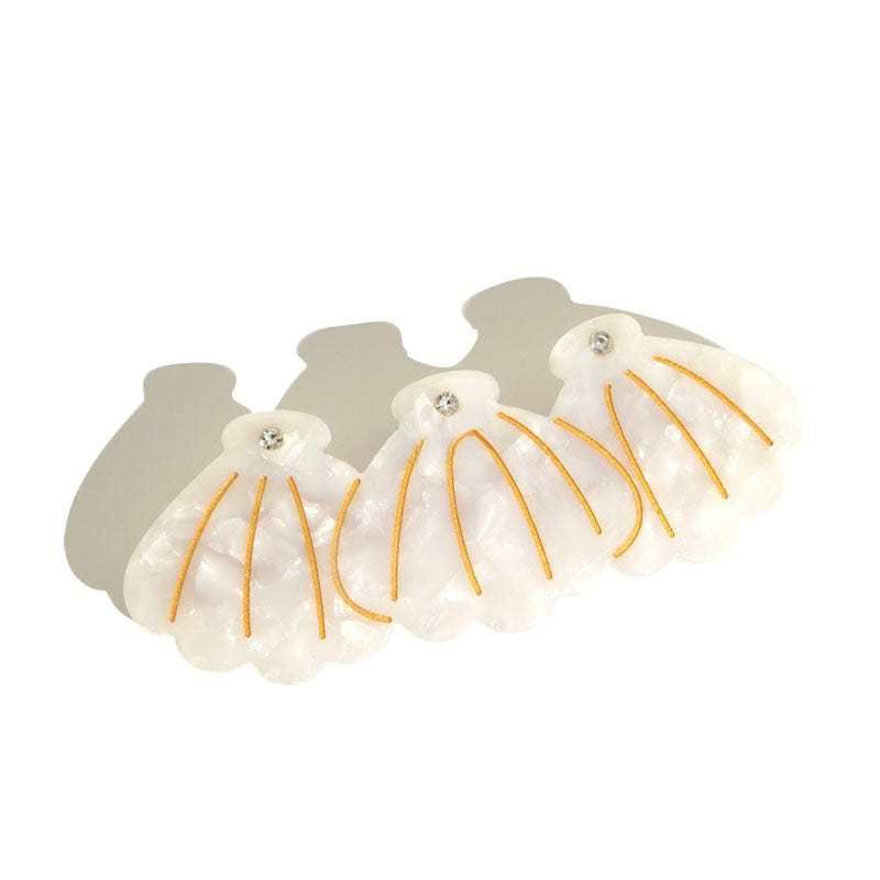 Medium Milk Seashell Hair Clip