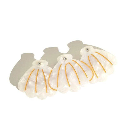Medium Milk Seashell Hair Clip