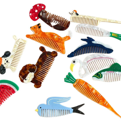 Large Running Dog Wide-Tooth Hair Comb