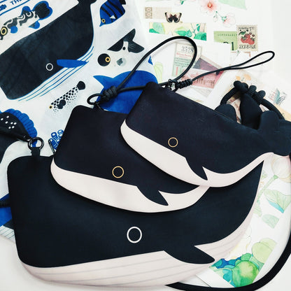 Square-Headed Whale Wristlet