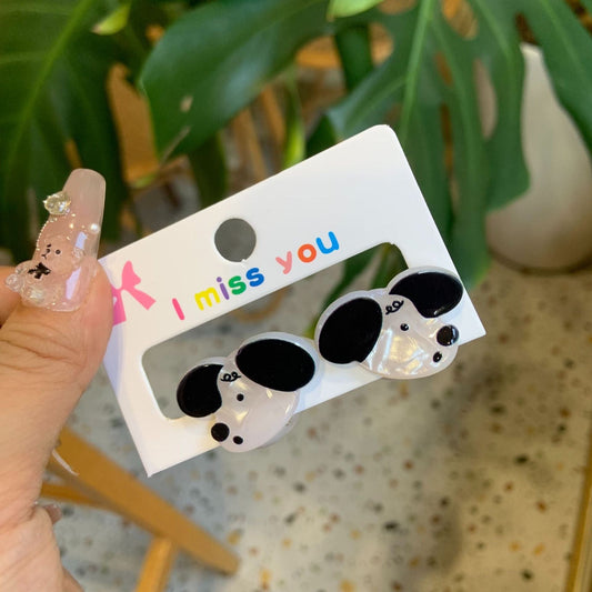 Mini Black And White-Side Face Puppy-Circus Hair Claw