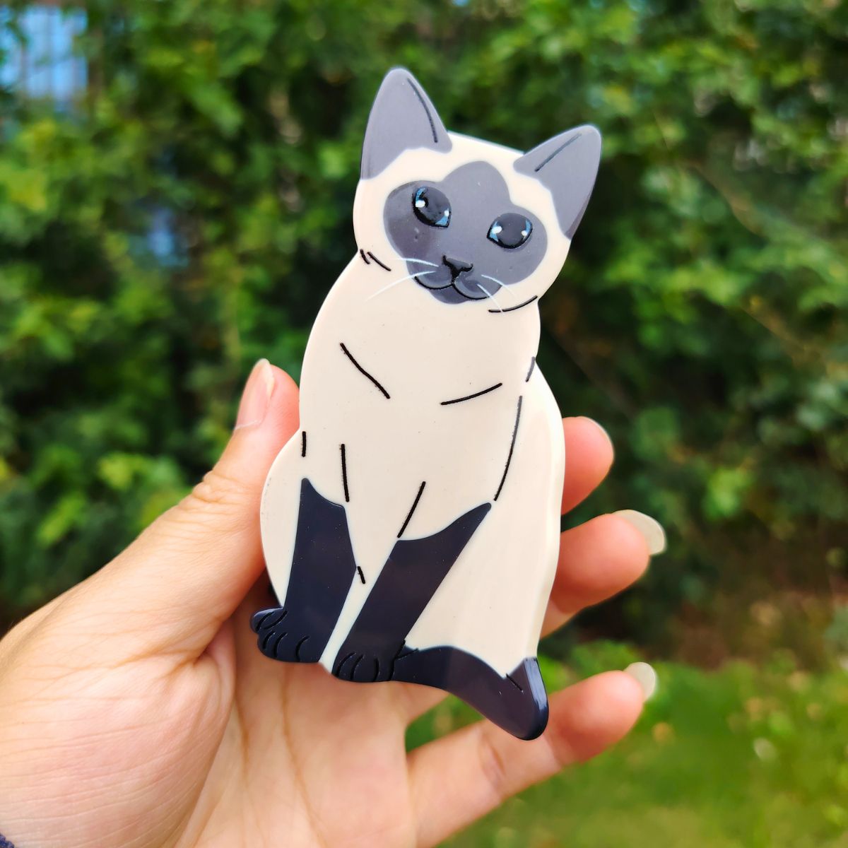 Medium Seal Point Siamese Cat Hair Claw