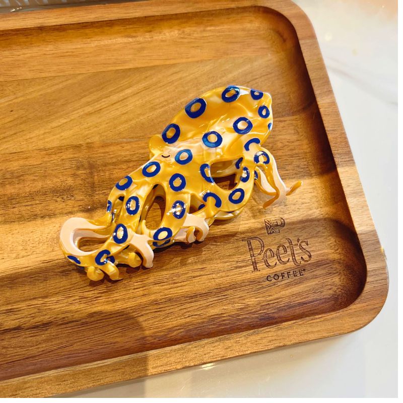 Blue-Ringed Octopus Hair Claw Clip | Lemonschunks