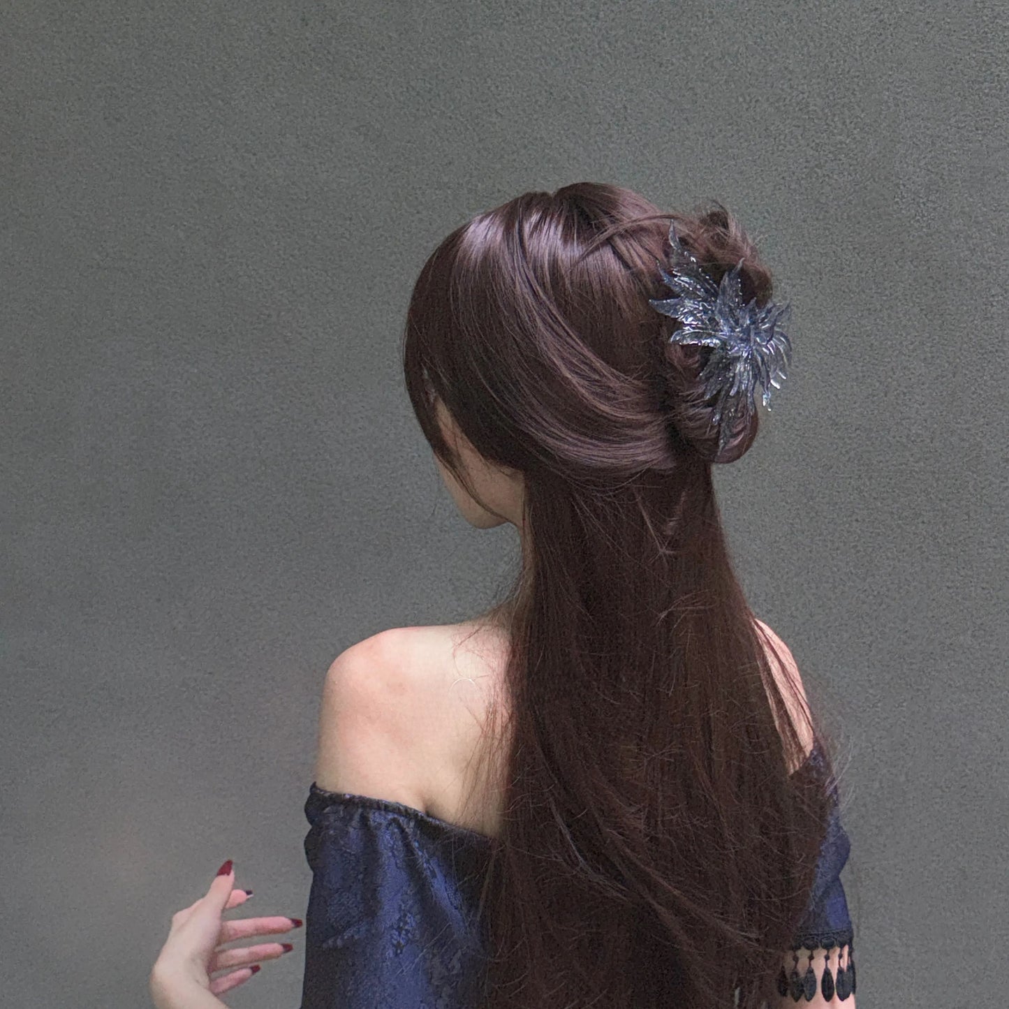 Jumbo Transparent Iridescent Black Wing Hair Claw Clip