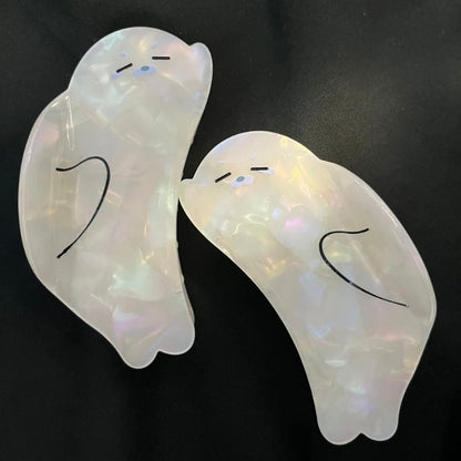 Squinting Transparent Iridescent White Seal Hair Claw