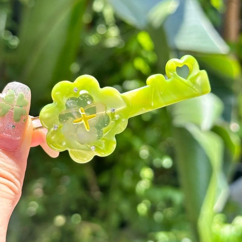 Mini Green Key Clover Hair Clip丨Lemonschunks