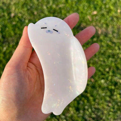 Squinting Transparent Iridescent White Seal Hair Claw