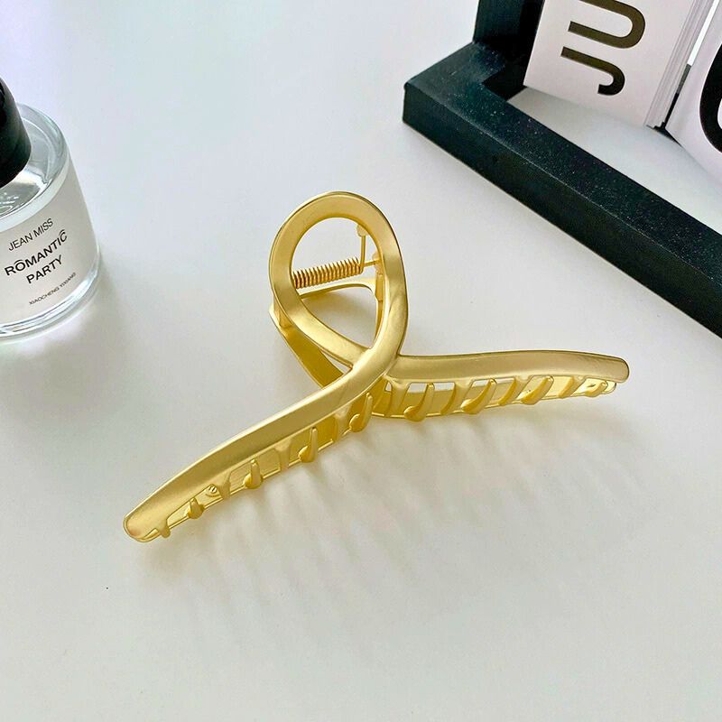 X-Model Metallic Hair Claw