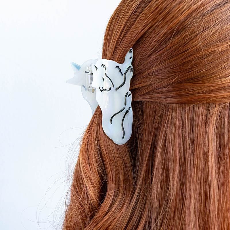 Medium White Wild Wolf Hair Claw Clip