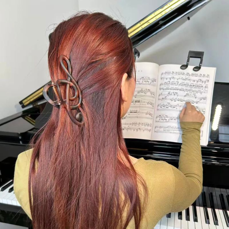 Jumbo Treble Clef Hair Claw
