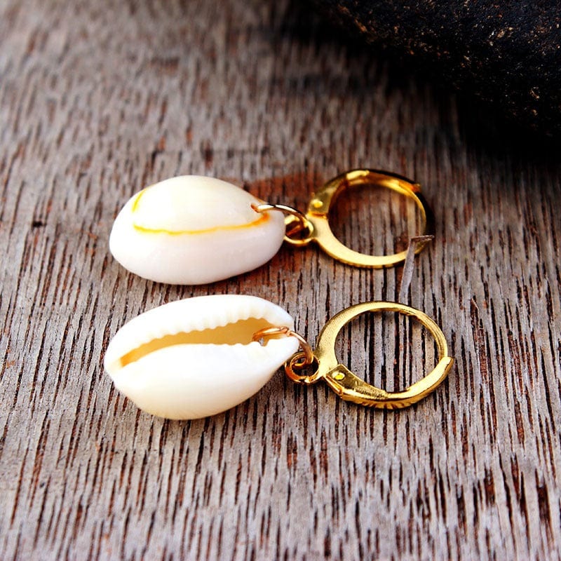Golden Shell Earrings