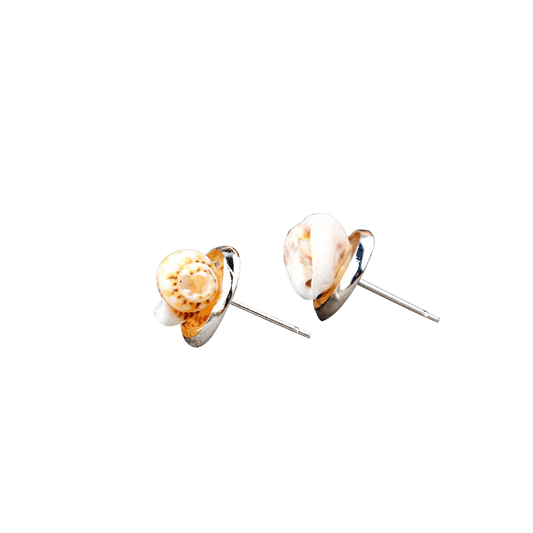 Sliver Flower Pointed Conch Earrings