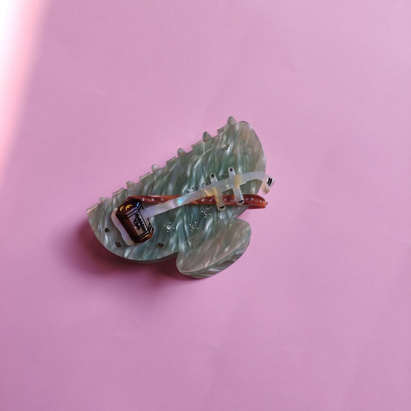 Erhu Hair Claw