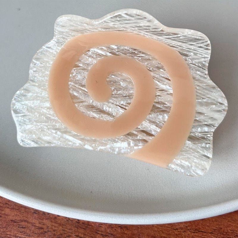 Medium Beige Narutomaki Hair Claw