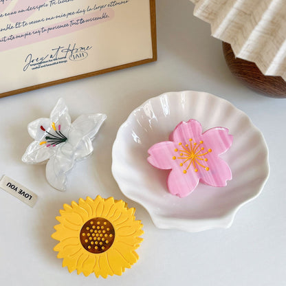 Medium Cherry Blossom Lily Sunflower Hair Claw丨Lemonschunks