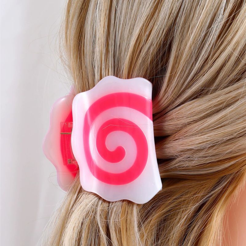 Medium Pink Narutomaki Hair Claw