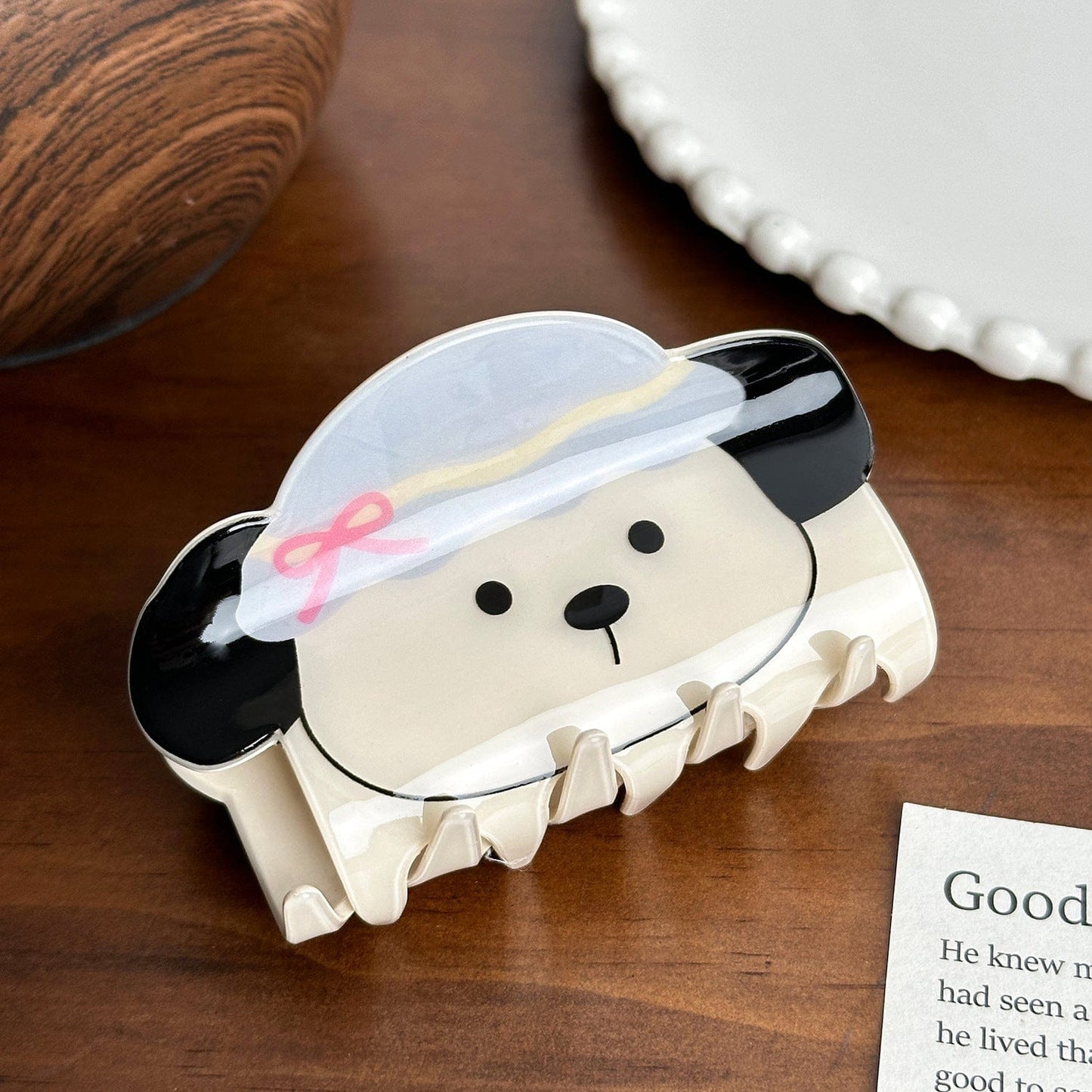 Medium  Purple Hat Puppy Hair Claw