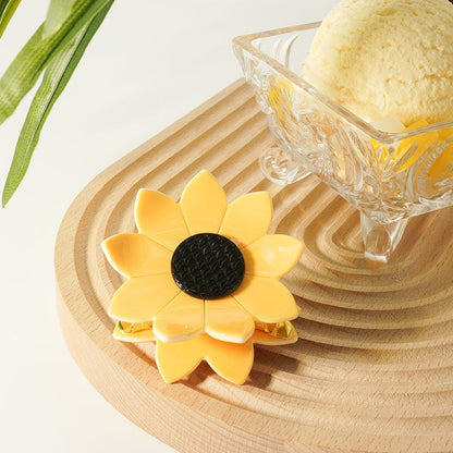 Sunflower Claw Within Yellow