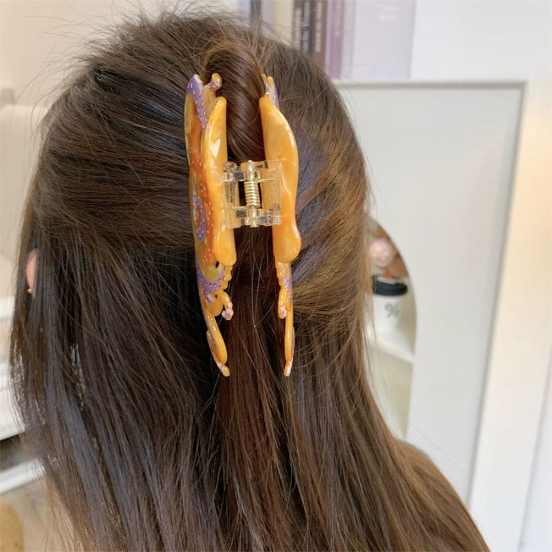 Orange Blue-Ringed Octopus Hair Claw