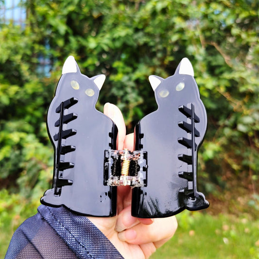 Medium Black Cat Hair Claw