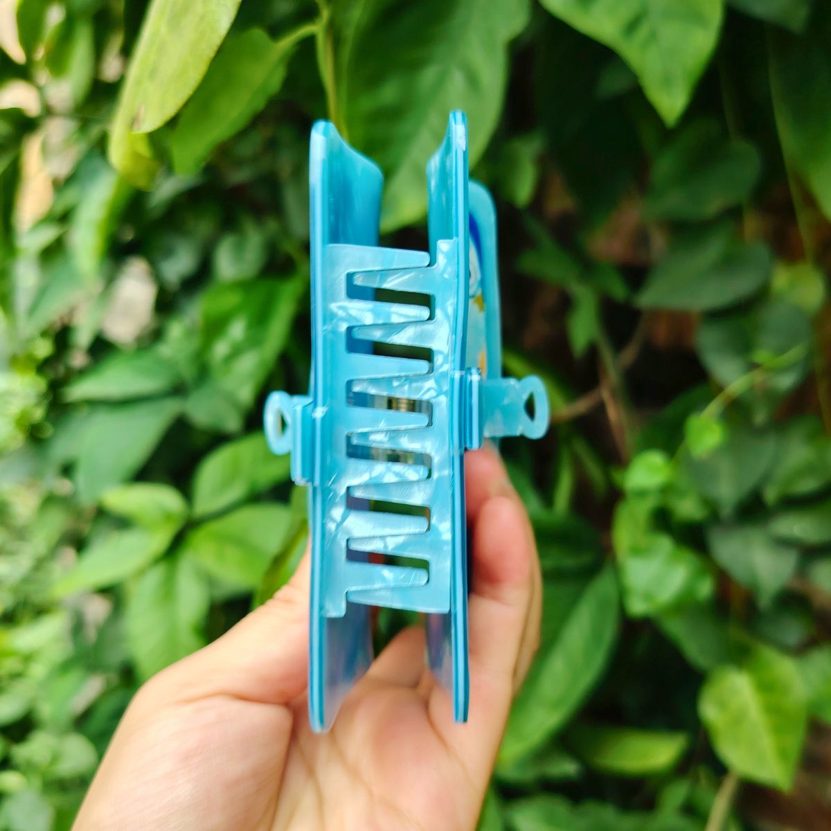 Large Blue Sardine Tin Hair Claw