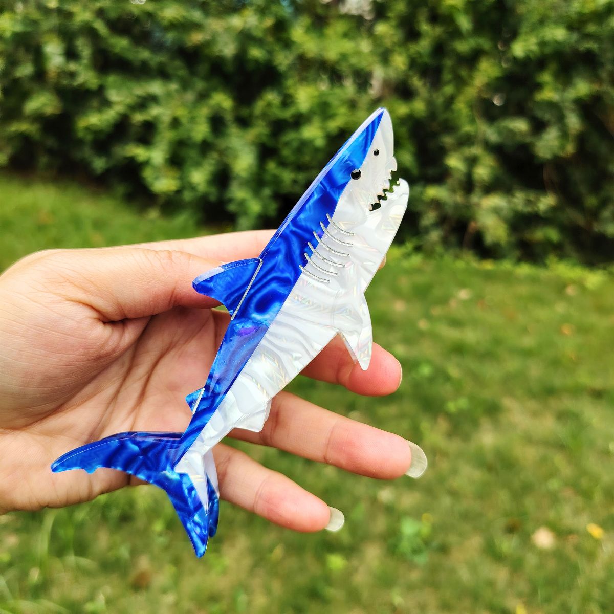 Jumbo Blue Shark Hair Claw