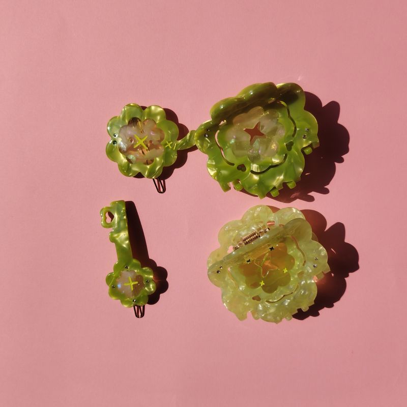Green Four-Leaf Clover Hair Claw Clip丨Lemonschunks