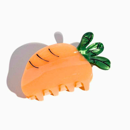 Cute Carrot Claw